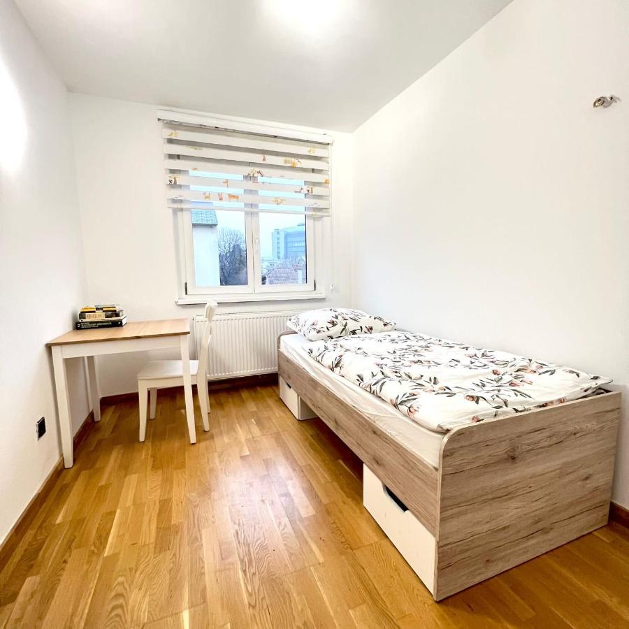 Spacious Apartment With Terrace Vienna Luaran gambar